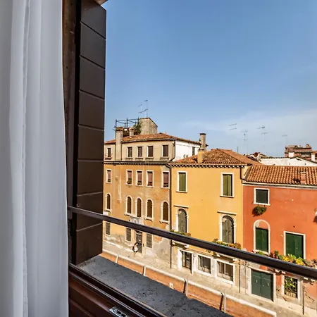 Ca' dei Carmini-2
